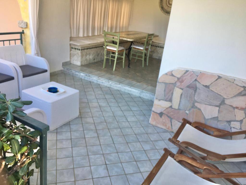 Casa Fiore San Teodoro  Extérieur photo